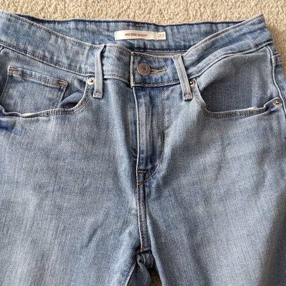 Levi's Mid Rise Skinny Jeans | Size 27 - Picture 11 of 12
